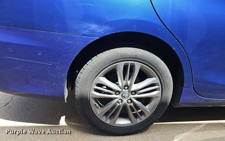 image for item DP0890 2016 Toyota  Camry SE 