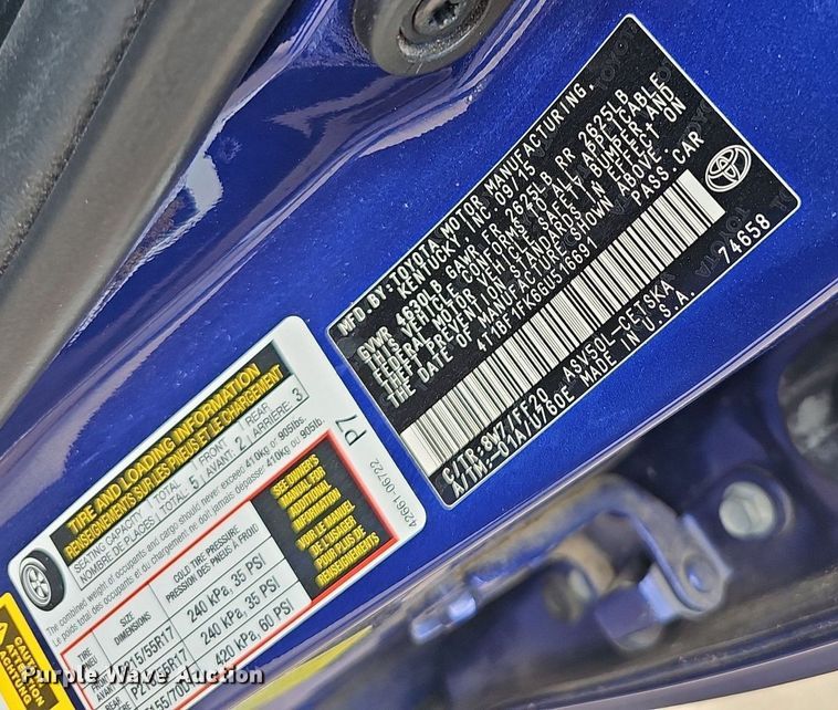 image for item DP0890 2016 Toyota  Camry SE 