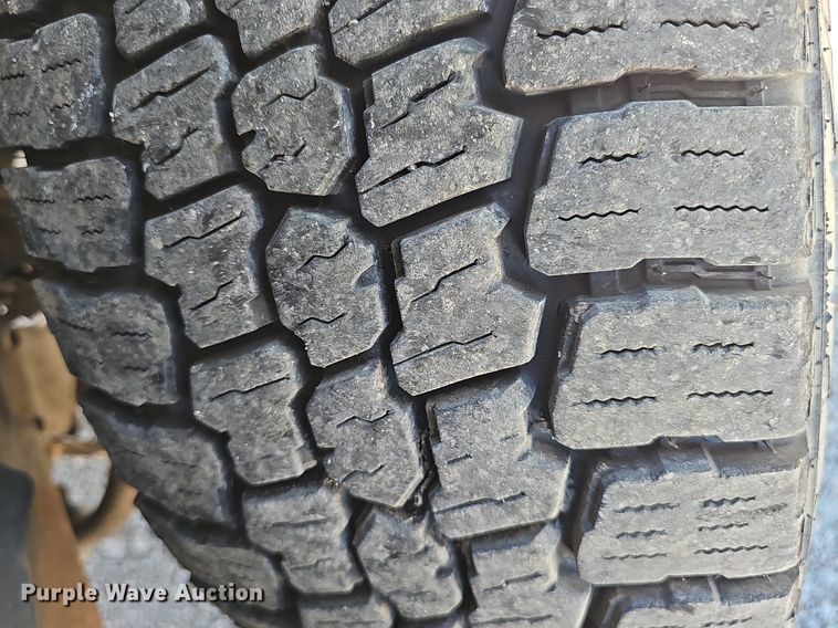 image for item DP0892 2007 Chevrolet Silverado Z71 Ext. Cab pickup truck