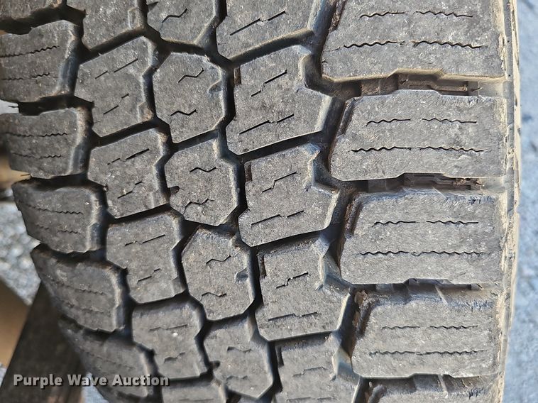 image for item DP0892 2007 Chevrolet Silverado Z71 Ext. Cab pickup truck