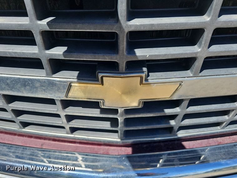 image for item DP0893 1993 Chevrolet Silverado 1500 pickup truck