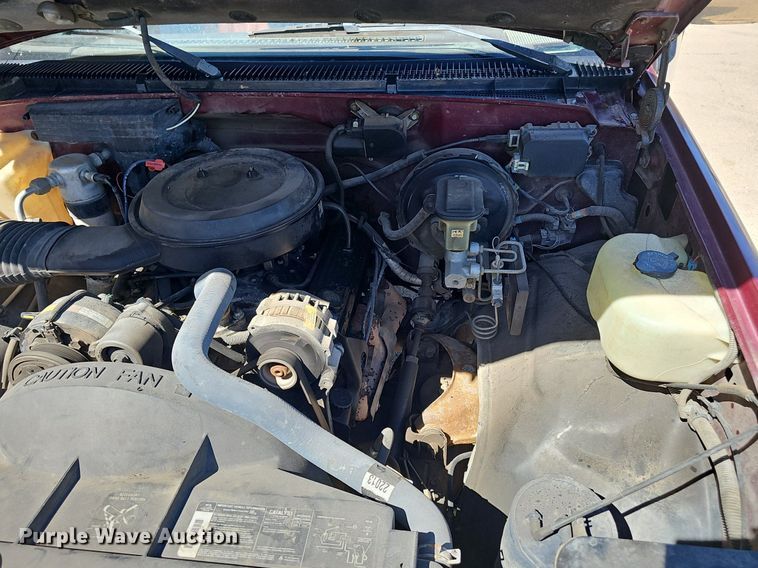 image for item DP0893 1993 Chevrolet Silverado 1500 pickup truck