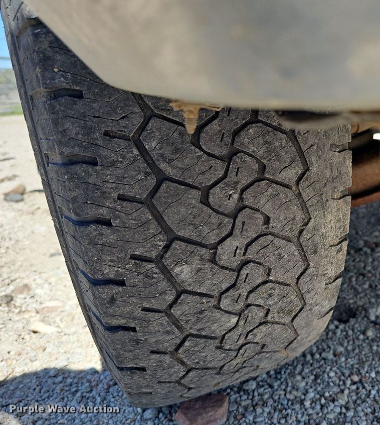 image for item DP0893 1993 Chevrolet Silverado 1500 pickup truck