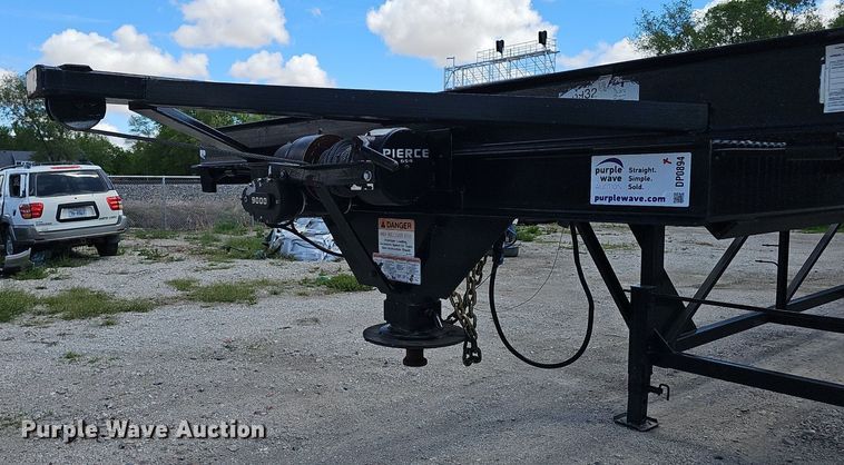 image for item DP0894 2021 Kaufman car carrier trailer