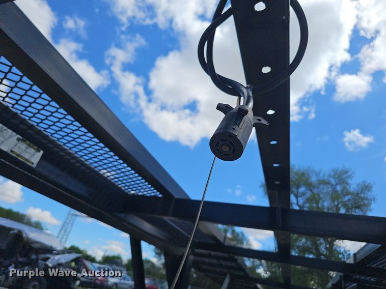 image for item DP0894 2021 Kaufman car carrier trailer