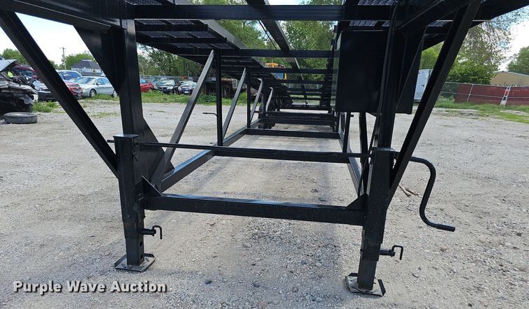 image for item DP0894 2021 Kaufman car carrier trailer