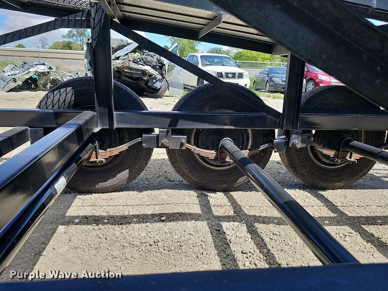 image for item DP0894 2021 Kaufman car carrier trailer