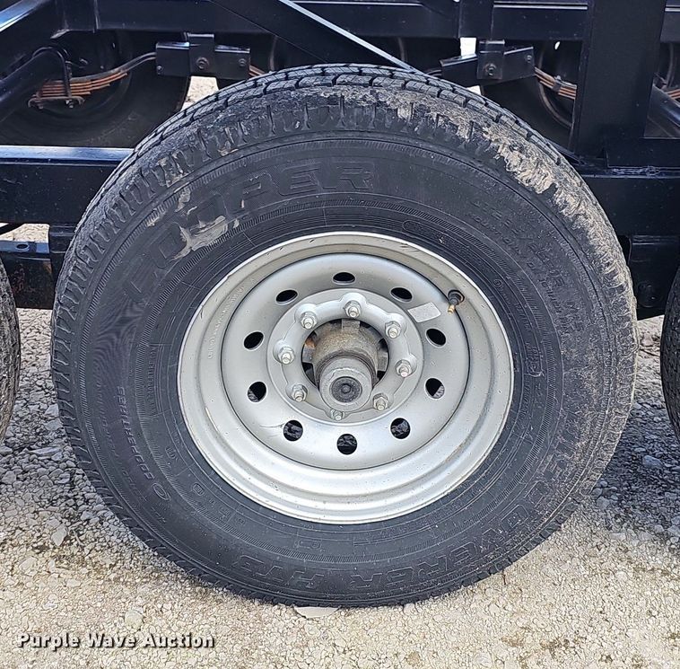 image for item DP0894 2021 Kaufman car carrier trailer