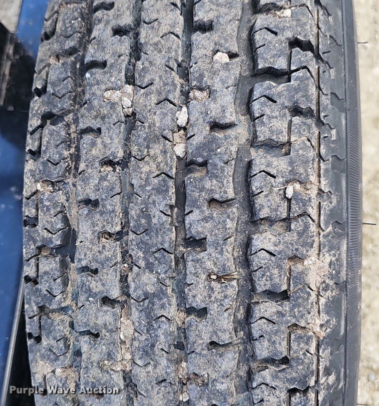 image for item DP0894 2021 Kaufman car carrier trailer