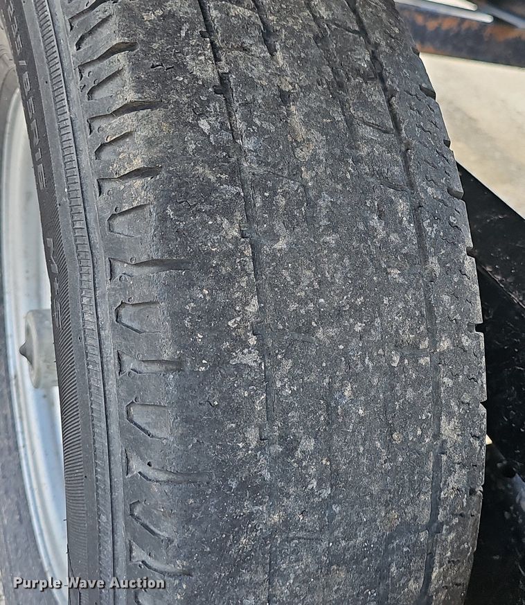 image for item DP0894 2021 Kaufman car carrier trailer