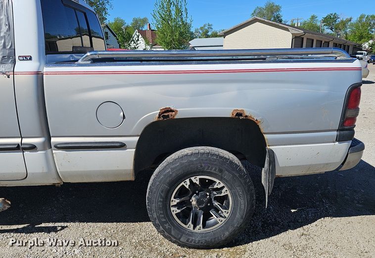 image for item DP0895 1998 Dodge Ram 1500 Laramie SLT Quad Cab pickup truck