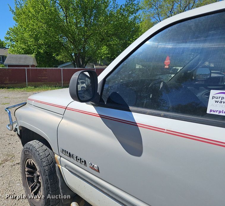 image for item DP0895 1998 Dodge Ram 1500 Laramie SLT Quad Cab pickup truck