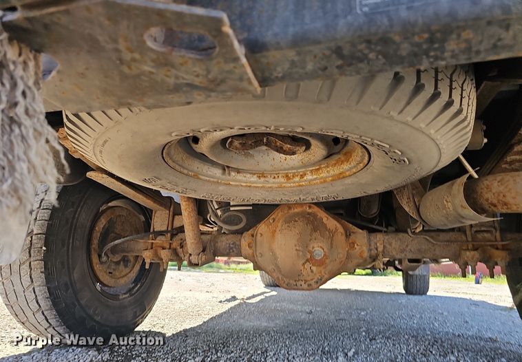 image for item DP0895 1998 Dodge Ram 1500 Laramie SLT Quad Cab pickup truck