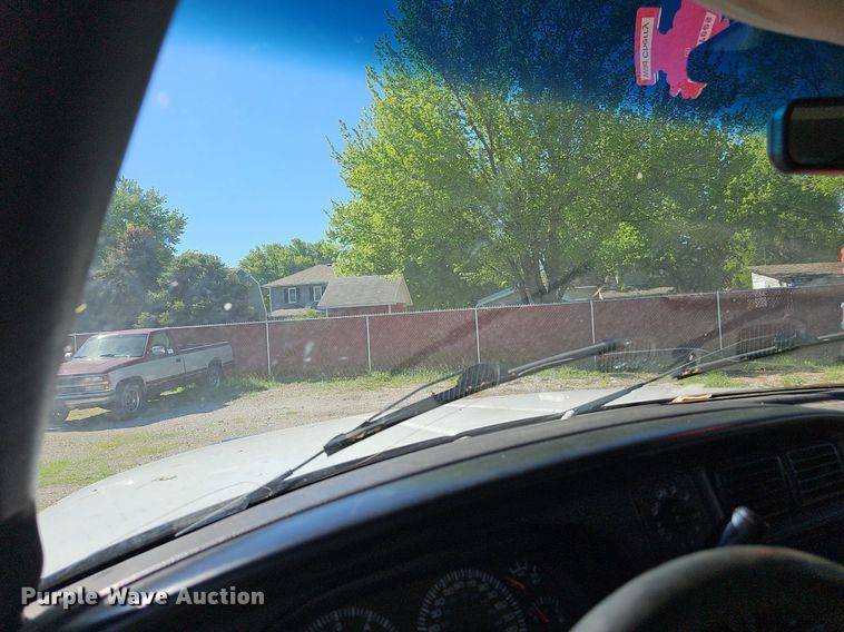 image for item DP0895 1998 Dodge Ram 1500 Laramie SLT Quad Cab pickup truck