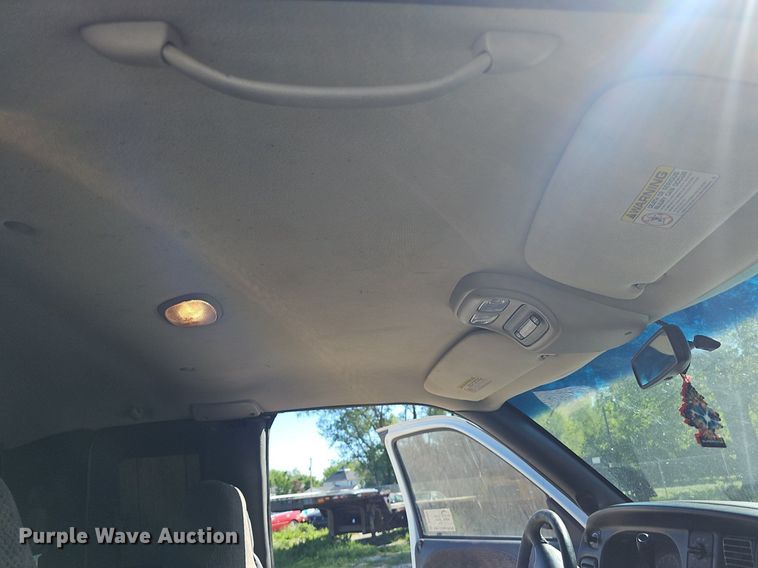 image for item DP0895 1998 Dodge Ram 1500 Laramie SLT Quad Cab pickup truck