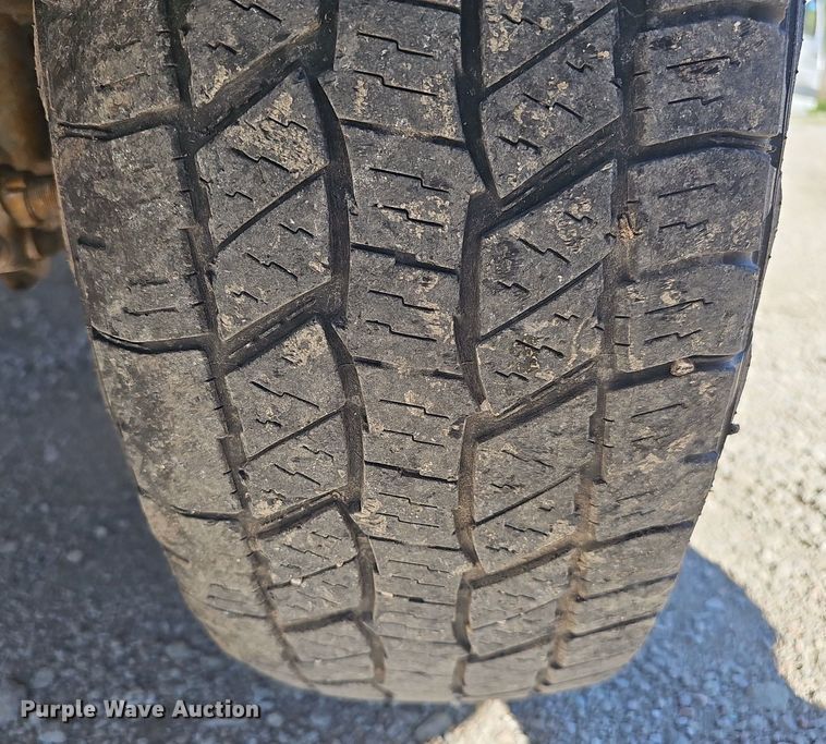 image for item DP0895 1998 Dodge Ram 1500 Laramie SLT Quad Cab pickup truck