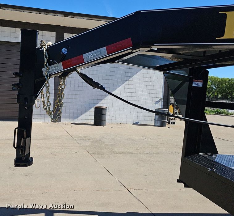 image for item DP0897 2022 Kaufman Trailers CG40 car carrier trailer