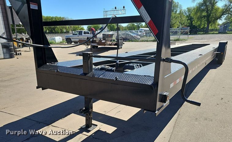 image for item DP0897 2022 Kaufman Trailers CG40 car carrier trailer