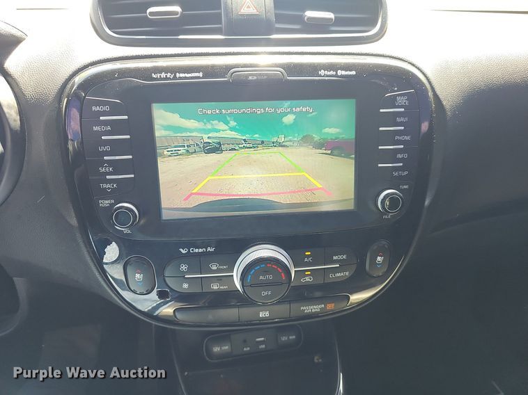 image for item DP0899 2015 Kia Soul SUV