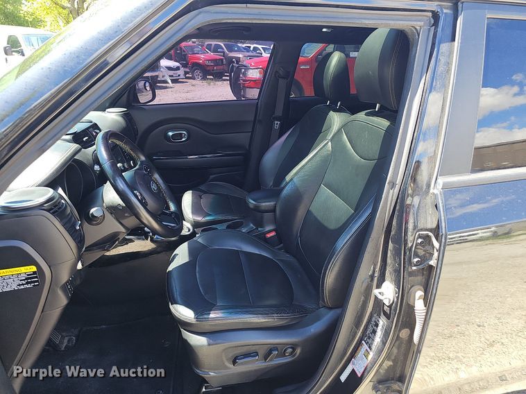 image for item DP0899 2015 Kia Soul SUV