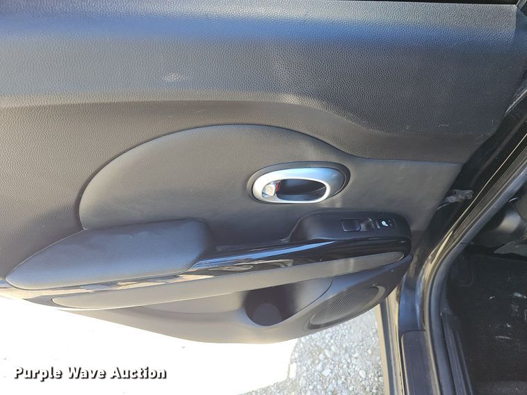 image for item DP0899 2015 Kia Soul SUV