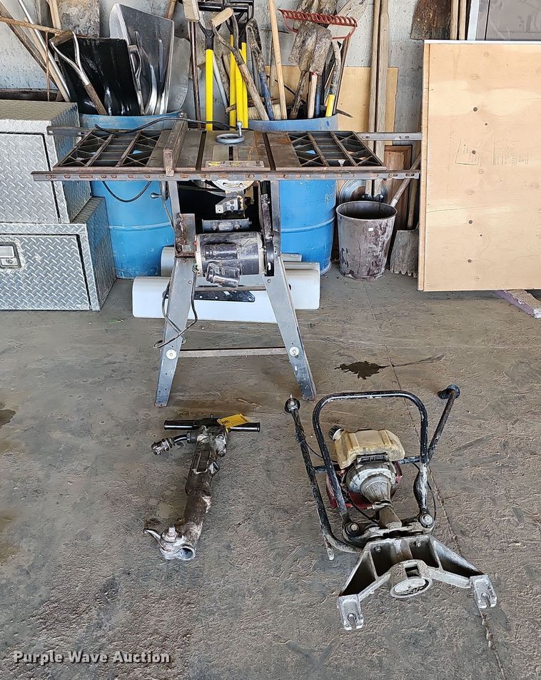 image for item DP0902 Tools