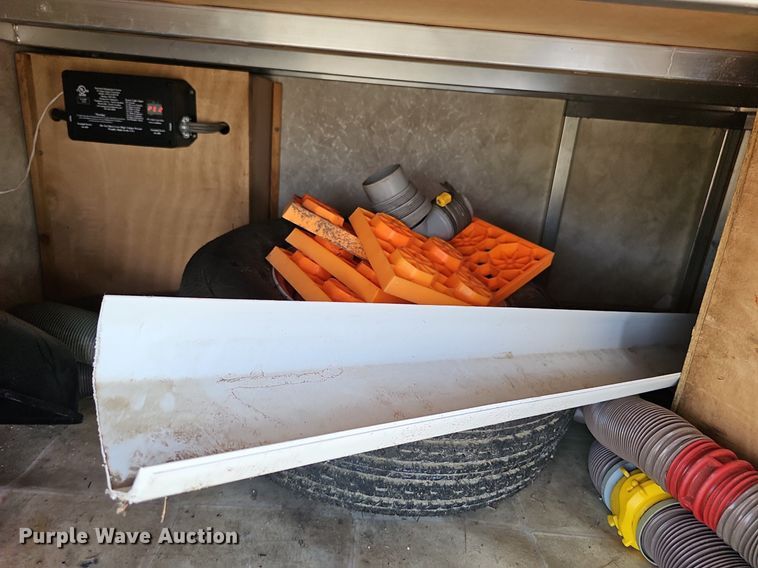 image for item DP0905 2005 Keystone Zeppelin II Z291 camper