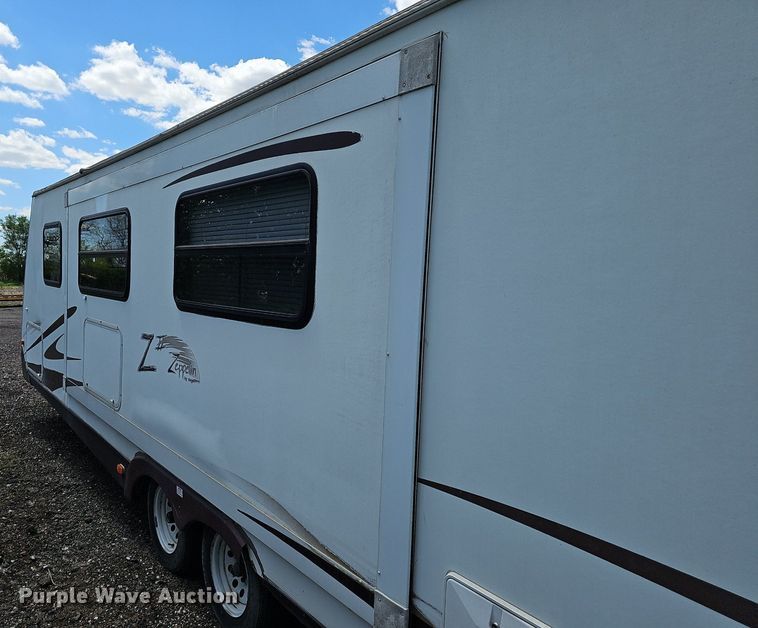 image for item DP0905 2005 Keystone Zeppelin II Z291 camper