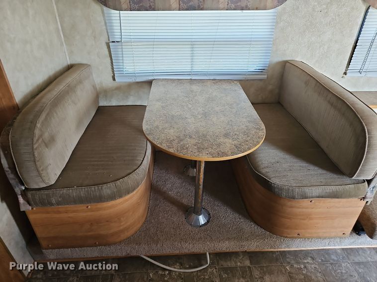 image for item DP0905 2005 Keystone Zeppelin II Z291 camper