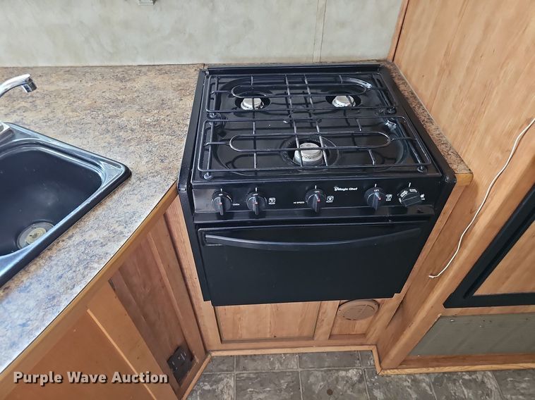 image for item DP0905 2005 Keystone Zeppelin II Z291 camper