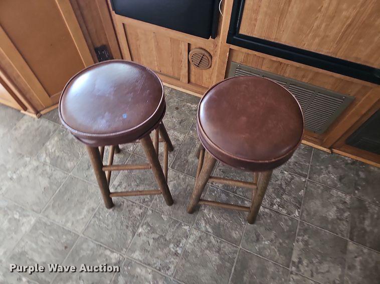 image for item DP0905 2005 Keystone Zeppelin II Z291 camper