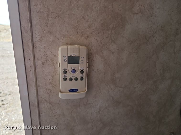 image for item DP0905 2005 Keystone Zeppelin II Z291 camper