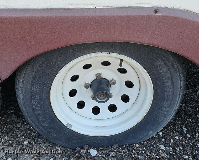 image for item DP0905 2005 Keystone Zeppelin II Z291 camper