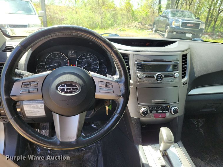 image for item DP1348 2011 Subaru Outback SUV