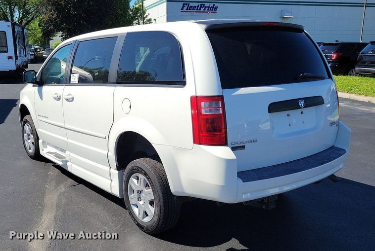 image for item DP1444 2009 Dodge Grand Caravan handicap accessible van