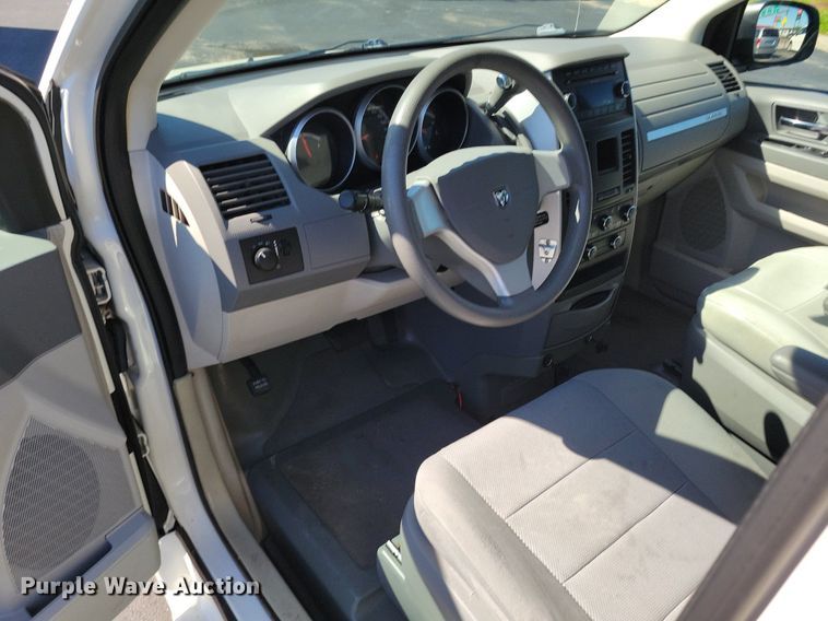image for item DP1444 2009 Dodge Grand Caravan handicap accessible van