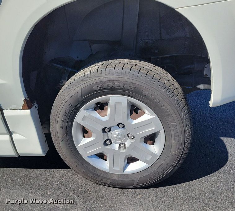 image for item DP1444 2009 Dodge Grand Caravan handicap accessible van