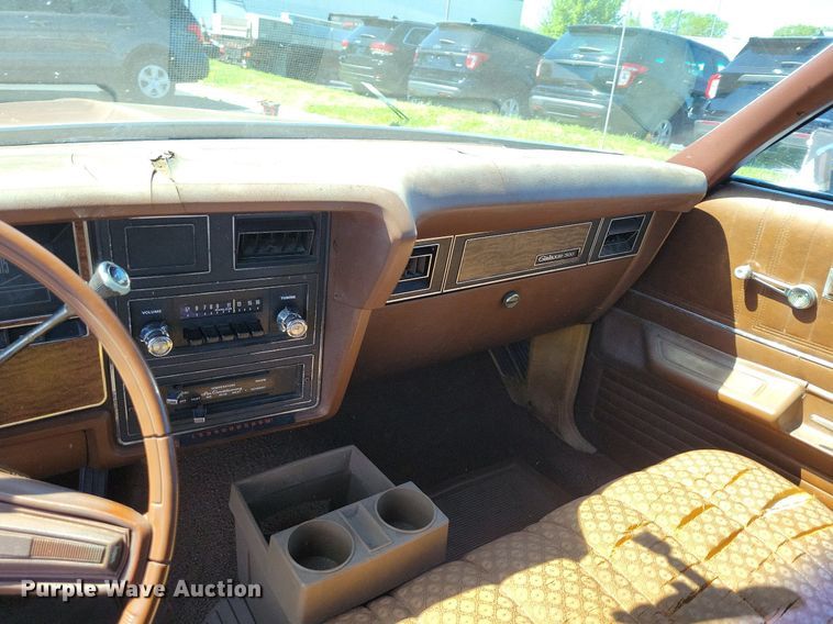 image for item DP1445 1974 Ford Galaxy 500 