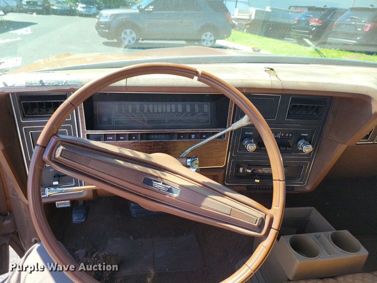 image for item DP1445 1974 Ford Galaxy 500 