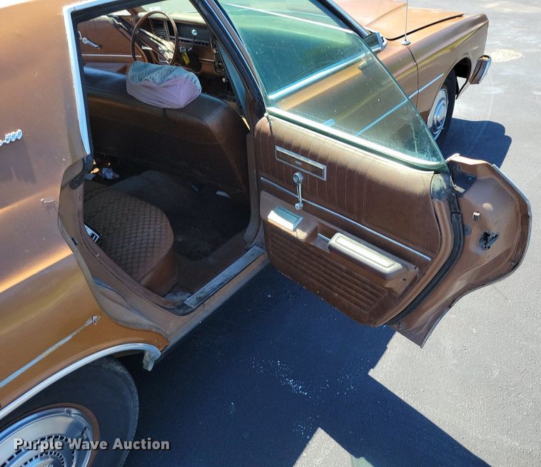 image for item DP1445 1974 Ford Galaxy 500 