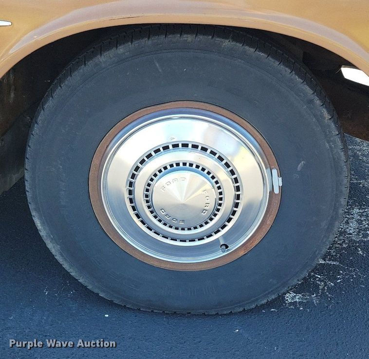 image for item DP1445 1974 Ford Galaxy 500 