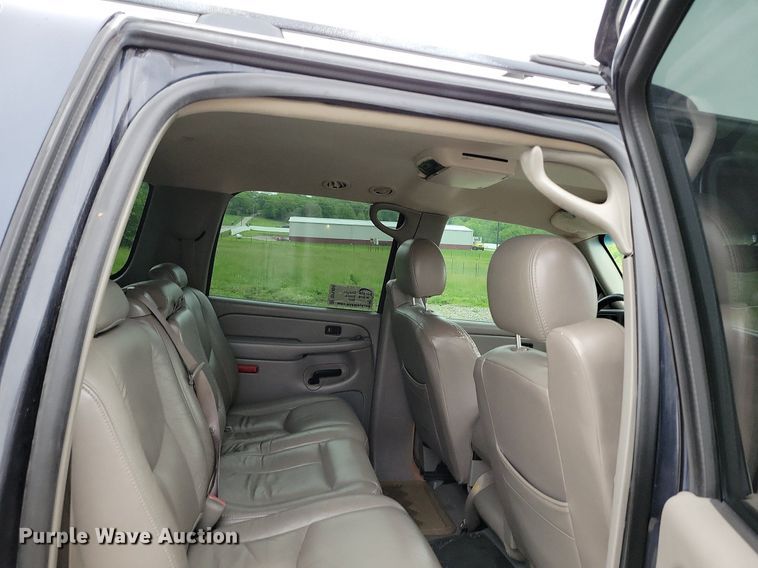 image for item DP1454 2006 Chevrolet Suburban SUV