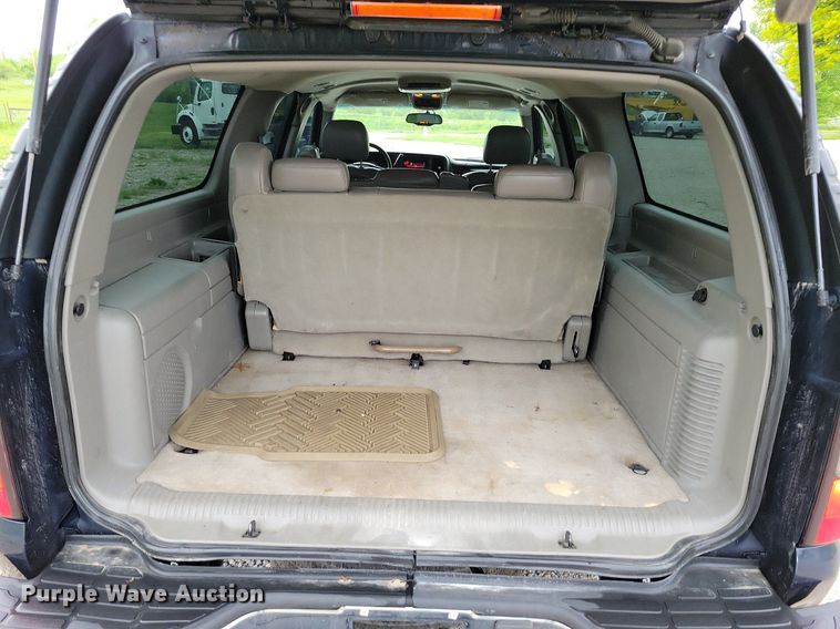 image for item DP1454 2006 Chevrolet Suburban SUV