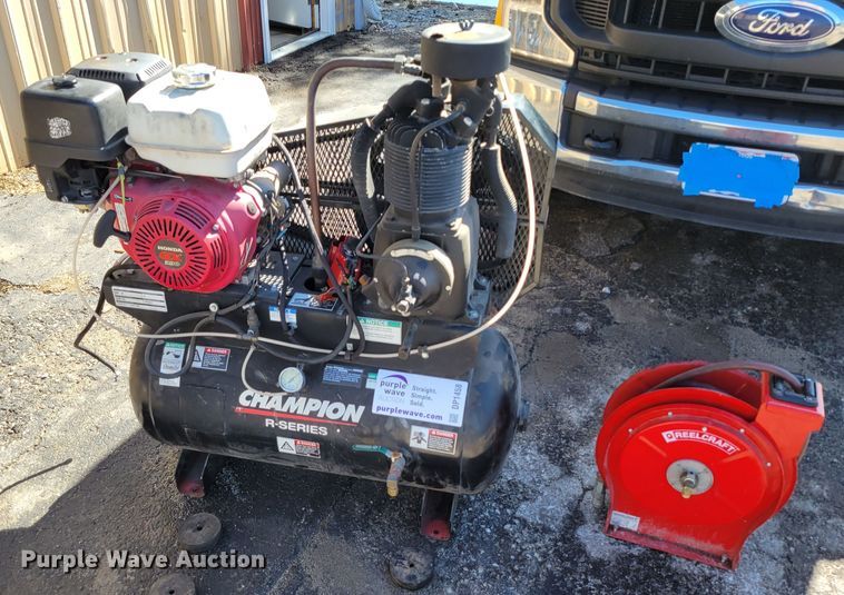 image for item DP1458 Champion HGR7-3H air compressor