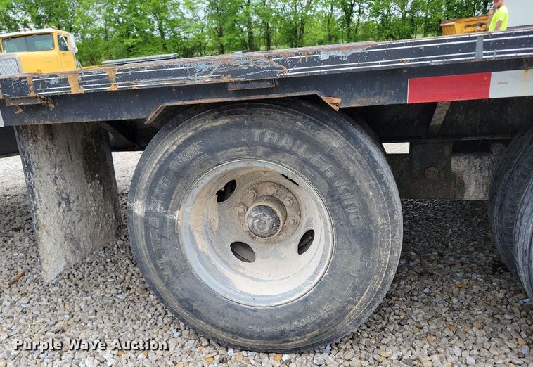 image for item DP1462 2014 Elite equipment trailer