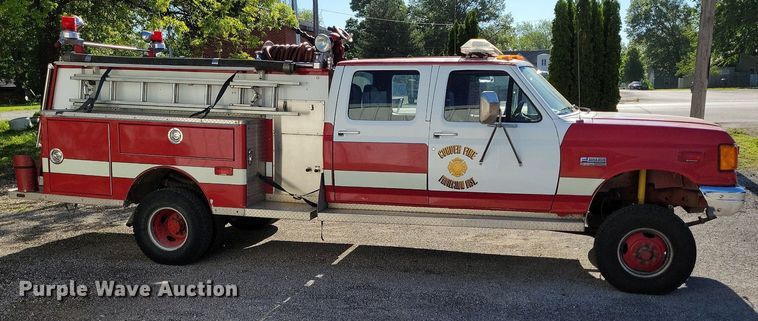 image for item DP1468 1991 Ford F Super Duty brush fire truck