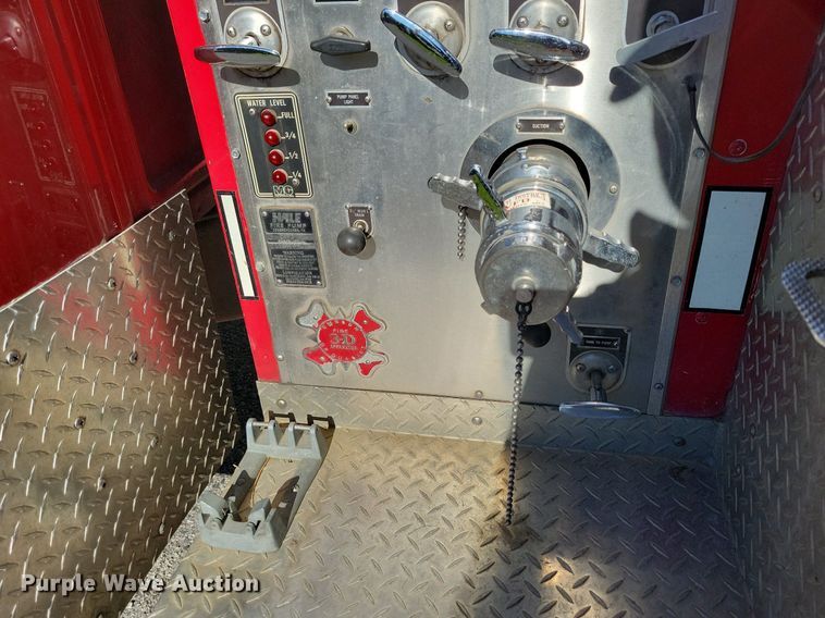 image for item DP1468 1991 Ford F Super Duty brush fire truck