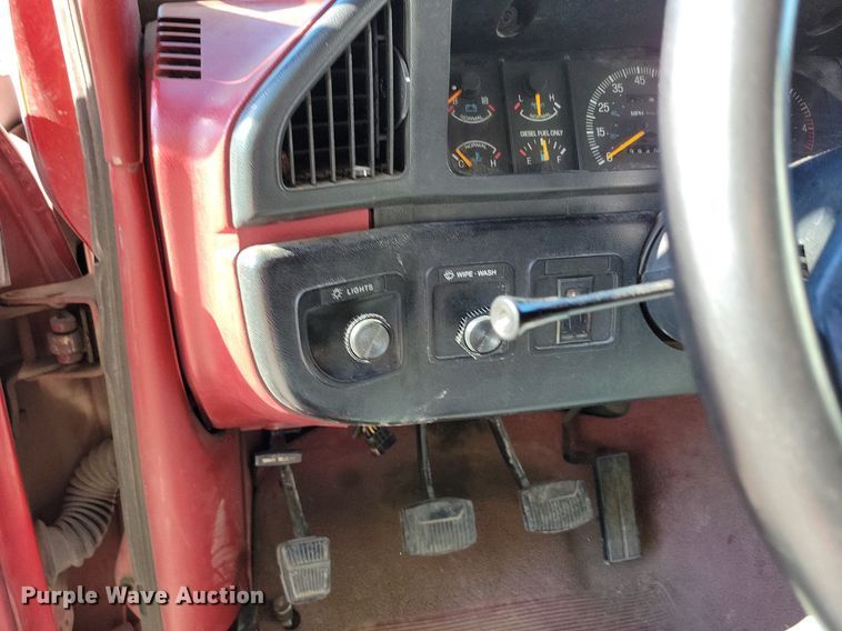 image for item DP1468 1991 Ford F Super Duty brush fire truck