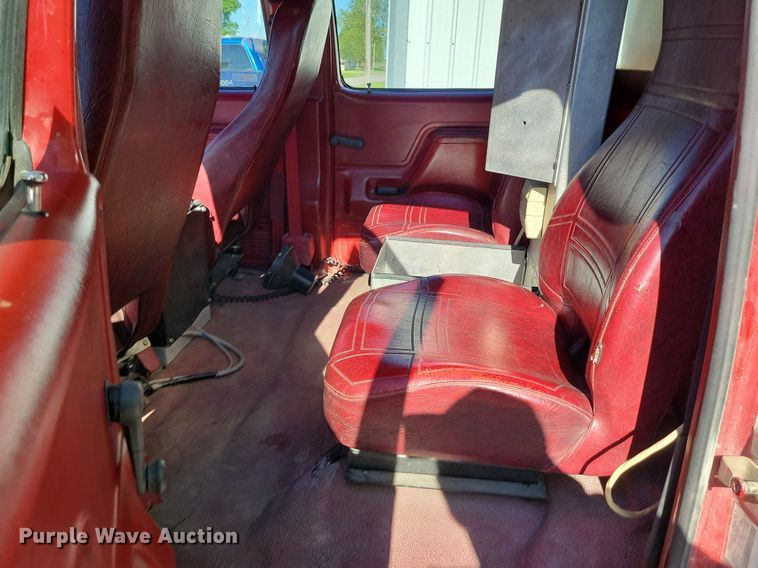 image for item DP1468 1991 Ford F Super Duty brush fire truck