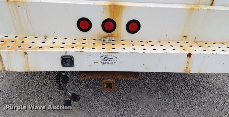 image for item DP3351 2015 Chevrolet Silverado 3500HD utility bed pickup truck